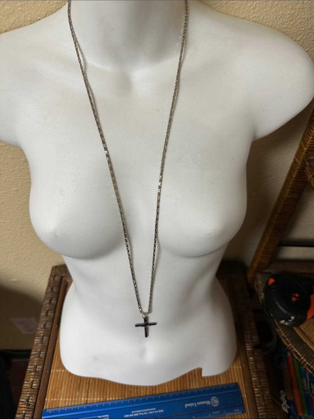 ##112, Guess by Marciano Silver Cross Pendant Long Necklace